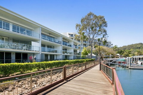 Jacaranda Noosa - Accommodation Cairns 0