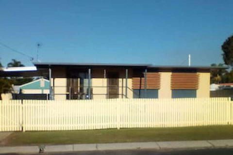 Boneanza - Accommodation Cairns 0