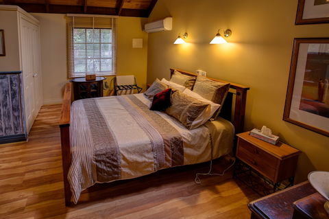 Trawool Cottages & Farmstay - Accommodation Cairns 0