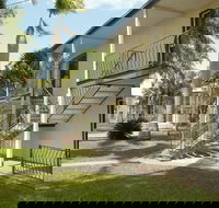 Ocean Breeze Units - Accommodation Cairns