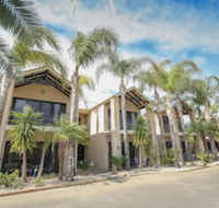 Aquarius Apartments and Cabins - Accommodation Cairns