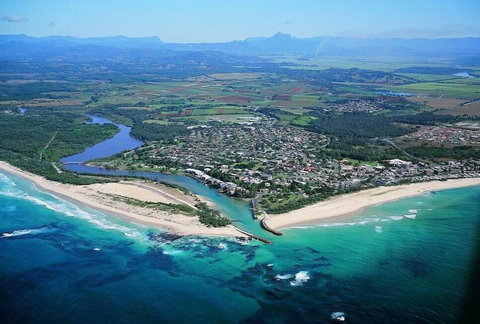 Marine Boutique Apartments - Accommodation Cairns 0