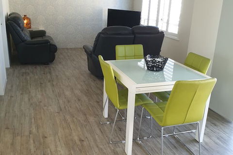 Bayviews & Harbourview Holiday Apartments - Accommodation Cairns 4