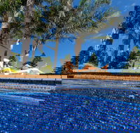 Barlings Beach Holiday Park - Accommodation Cairns