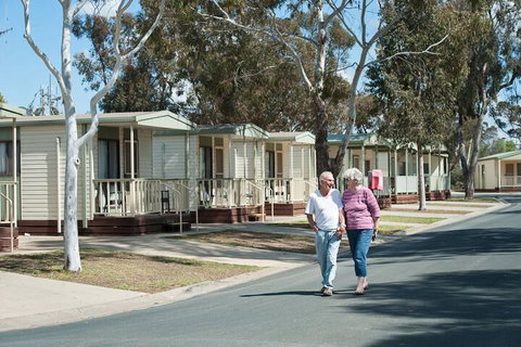NRMA Echuca Holiday Park - Accommodation Cairns 1