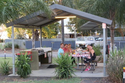 Narrabri Motel And Caravan Park - Accommodation Cairns 7