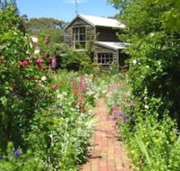Braeside Mt Macedon Country Retreat  Bed  Breakfast - Accommodation Cairns