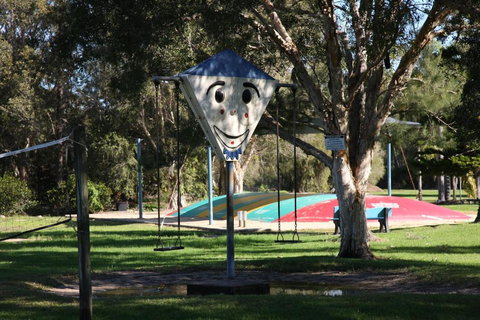 Tuncurry Lakes Resort - Accommodation Cairns 3