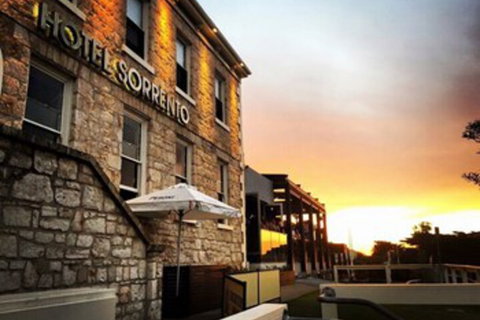 Hotel Sorrento - Accommodation Cairns 0