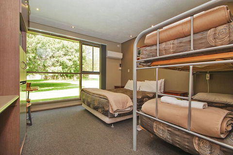 Bright Motor Inn - Accommodation Cairns 4