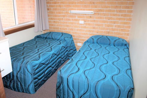 Walters Holiday Flats - Accommodation Cairns 2