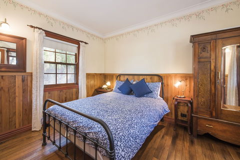Ilkley Cottages - Accommodation Cairns 2