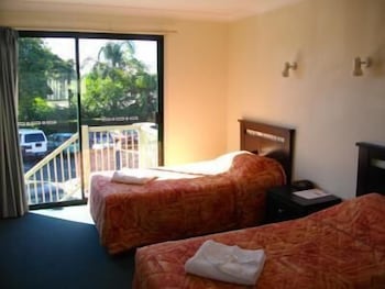 Wallaby Hotel - Accommodation Cairns 1