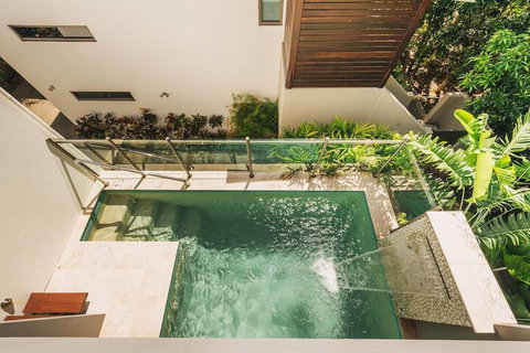 Villa Mercedes Luxury Villa - Accommodation Cairns 5