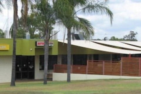 Black Nugget Hotel Motel - Accommodation Cairns 0