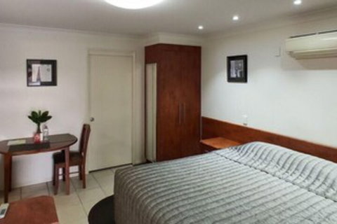 Motel Myall - Accommodation Cairns 0