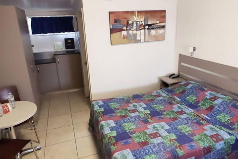Motel Myall - Accommodation Cairns 6