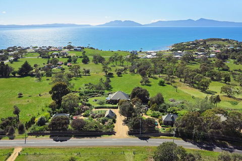 Wagners Cottages - Accommodation Cairns 1