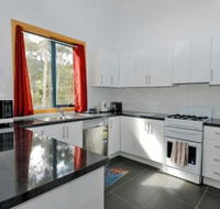 Hill Top Retreat - Accommodation Cairns
