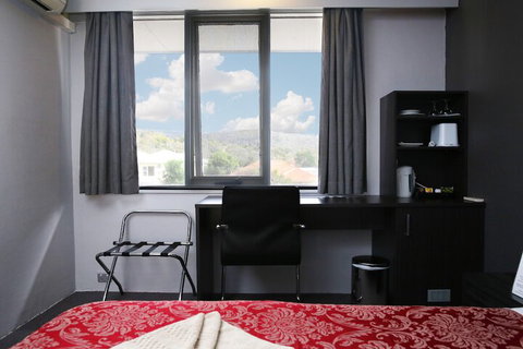 White Manor Motel - Accommodation Cairns 6