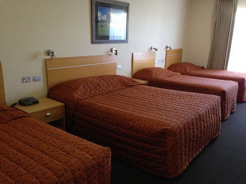 CluBarham Motel - Accommodation Cairns 5