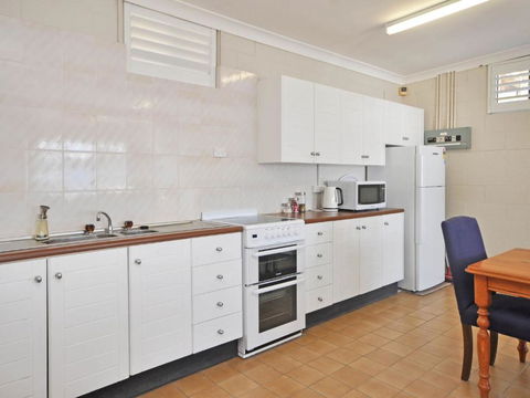 The Studio On The Lake At Fishing Point Lake Macquarie Honestly Put The Line In & Catch Fish - Accommodation Cairns 4