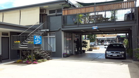 Belmore Motor Inn - Accommodation Cairns 1