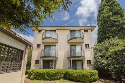 Waldorf Hornsby Residential Apartments - Accommodation Cairns 0