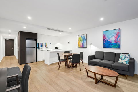 District South Yarra - Accommodation Cairns 6