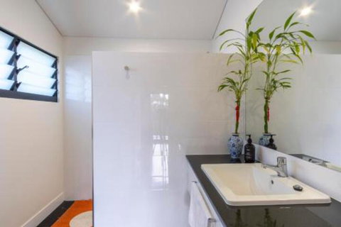 Jugoon - Accommodation Cairns 5
