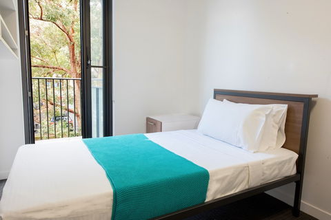 Racecourse Space Pop Up - Accommodation Cairns 2