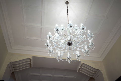 The Robertson Hotel - Accommodation Cairns 2