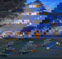 The Robertson Hotel - Accommodation Cairns