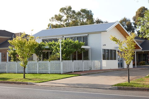 The Horatio - Suites & Motel - Accommodation Cairns 1