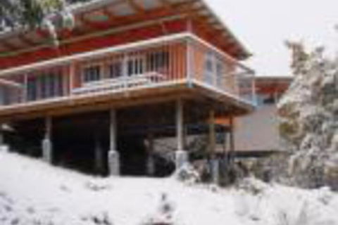 Base Camp Tasmania - Accommodation Cairns 0