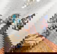 Waratah Stay a Mansion Experience - Accommodation Cairns