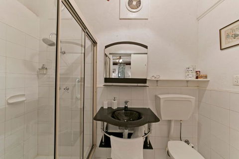 Hillside Country Retreat - Accommodation Cairns 2