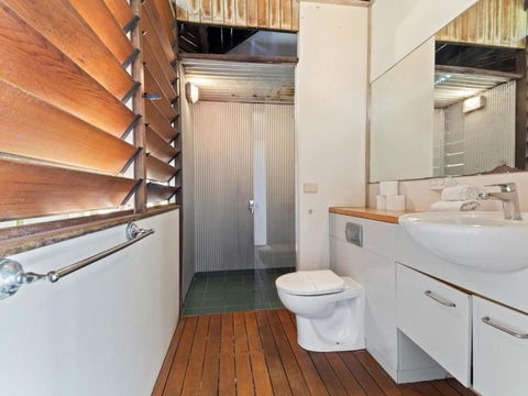 Laguna House - Accommodation Cairns 4