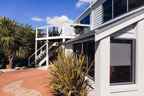 Beach Break - Accommodation Cairns 3