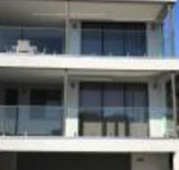 The Lighthouse Beachfront Accommodation - Accommodation Cairns