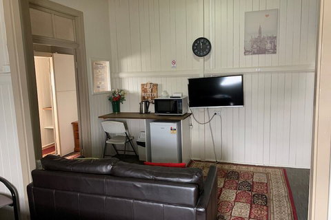 Exchange Hotel Toogoolawah - Accommodation Cairns 2