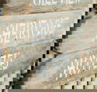 Hillview Heritage Farm Stay