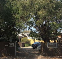 Springtide Studio Apartments - Accommodation Cairns