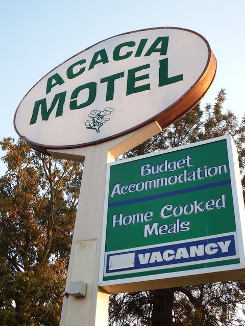 Acacia Motel - Accommodation Cairns 1