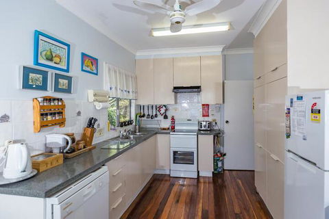 Boonah Hilltop Cottage - Accommodation Cairns 1