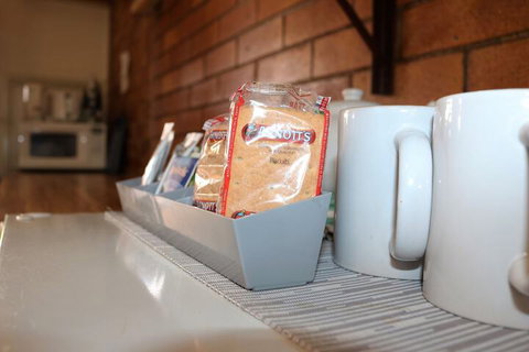 Avocado Motor Inn - Accommodation Cairns 3