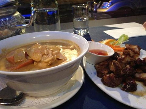 Narai Thai - Accommodation Cairns 0