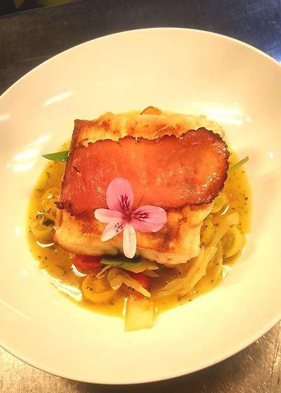 NINE 50 Restaurant & Bar - Accommodation Cairns 2