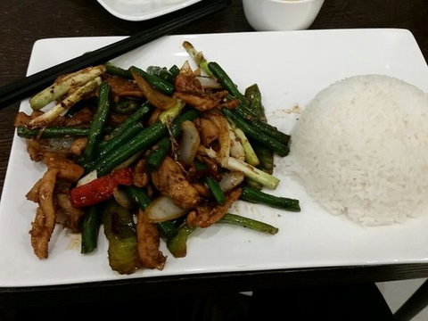 Pho 288 - Accommodation Cairns 0