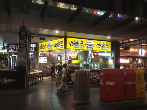 Walker's Doughnuts - Accommodation Cairns 0